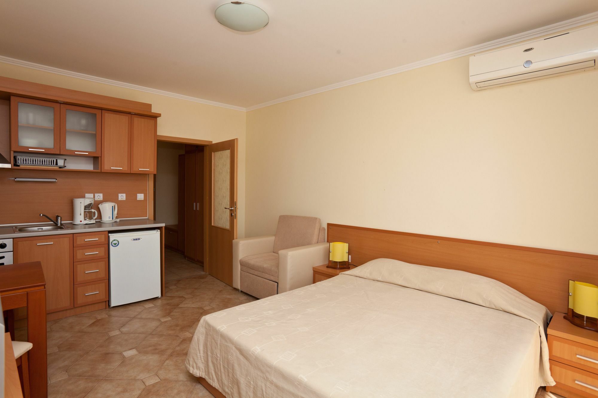 Apartments In Central Plaza Pantai Sunny Luaran gambar